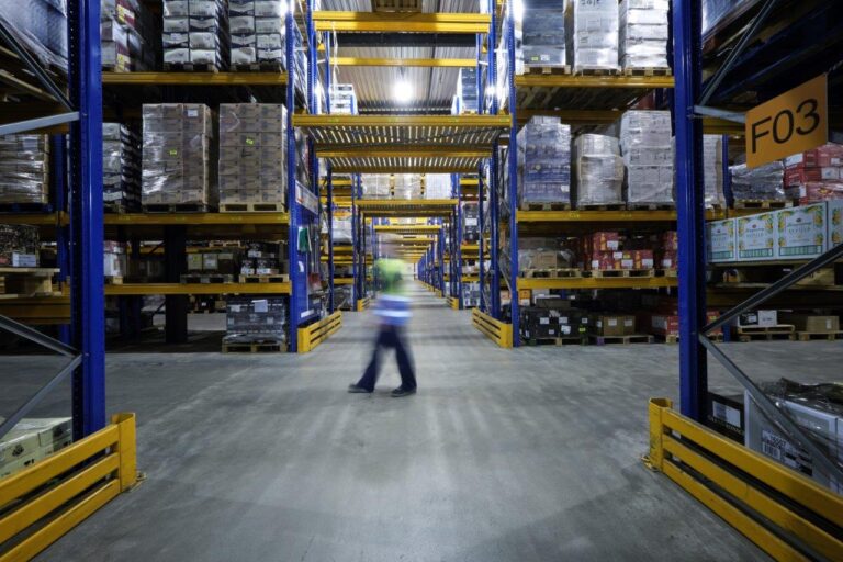 Loendersloot-warehouse in Roosendaal